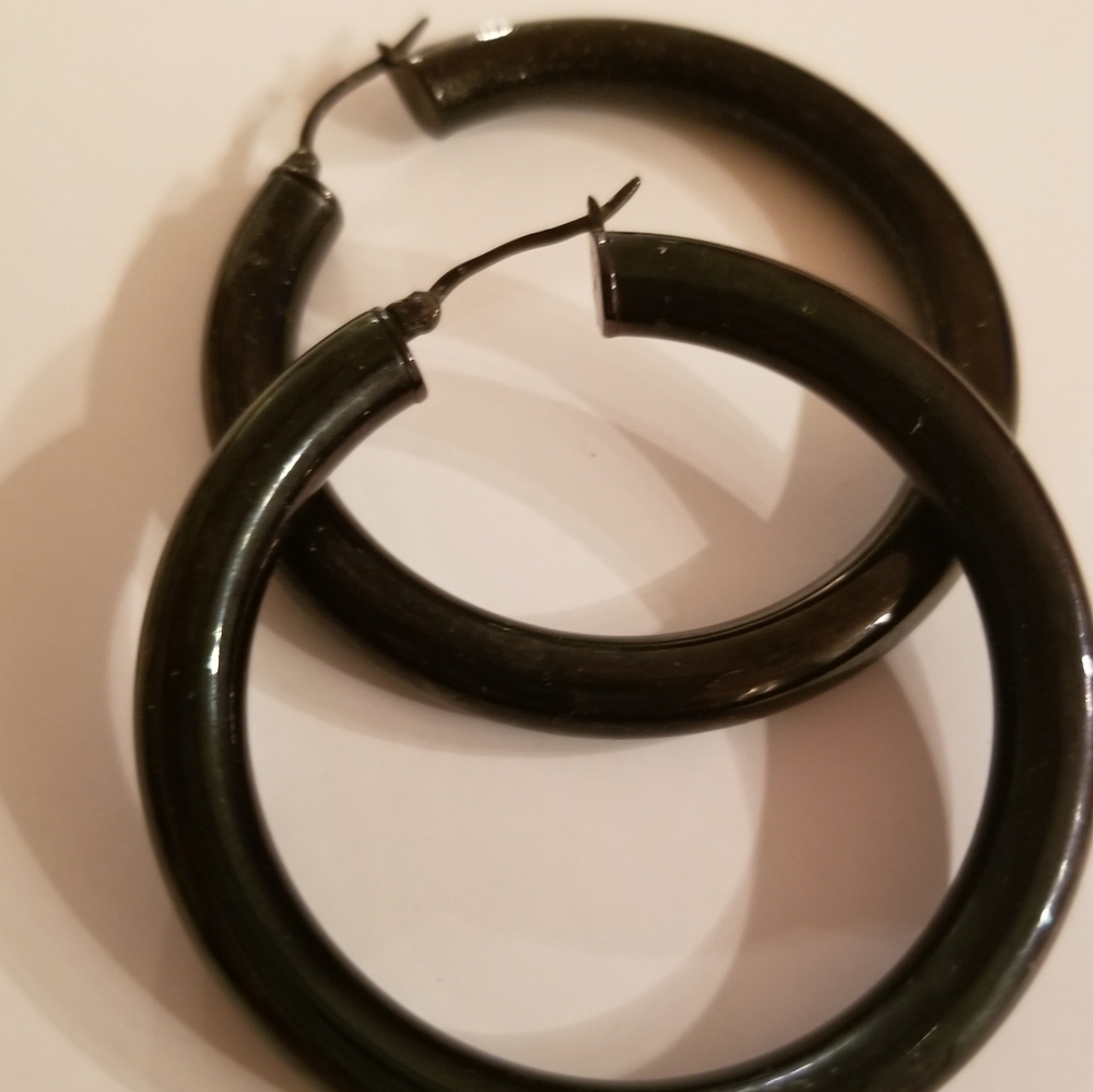 Black Hoops